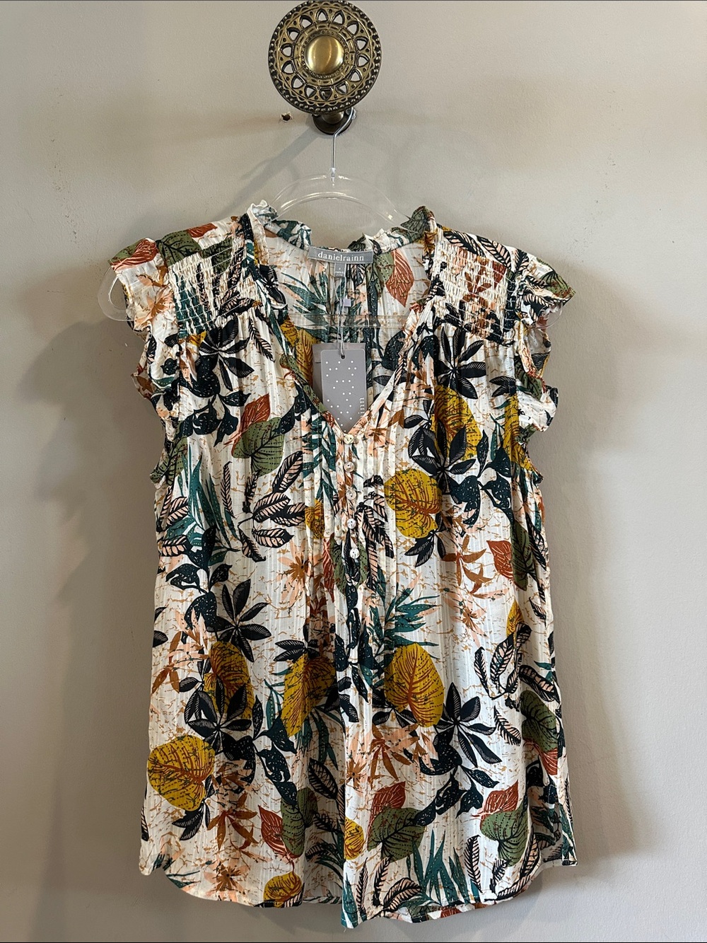Daniel Rainn White Multicolor Leaf Print Short Sleeve Smocked Top